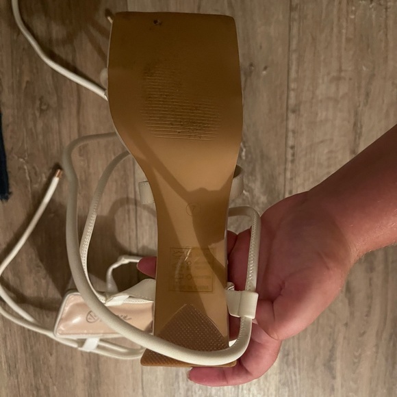 NASTY GAL square toed lace up chunky heels - Picture 4 of 4